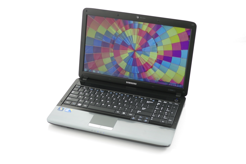 Цена Ноутбука Самсунг R540